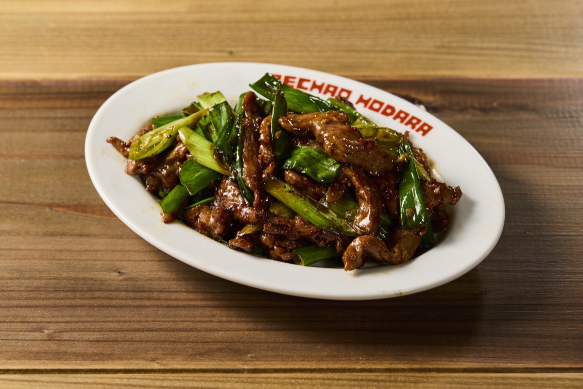 蔥爆牛肉（ネギたっぷり牛肉炒）